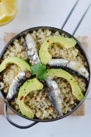 Coconut Quinoa Sardine Bowl - This Coconut Quinoa Sardine bowl is an easy, quick and healthy weeknight dinner that won’t break the bank.
