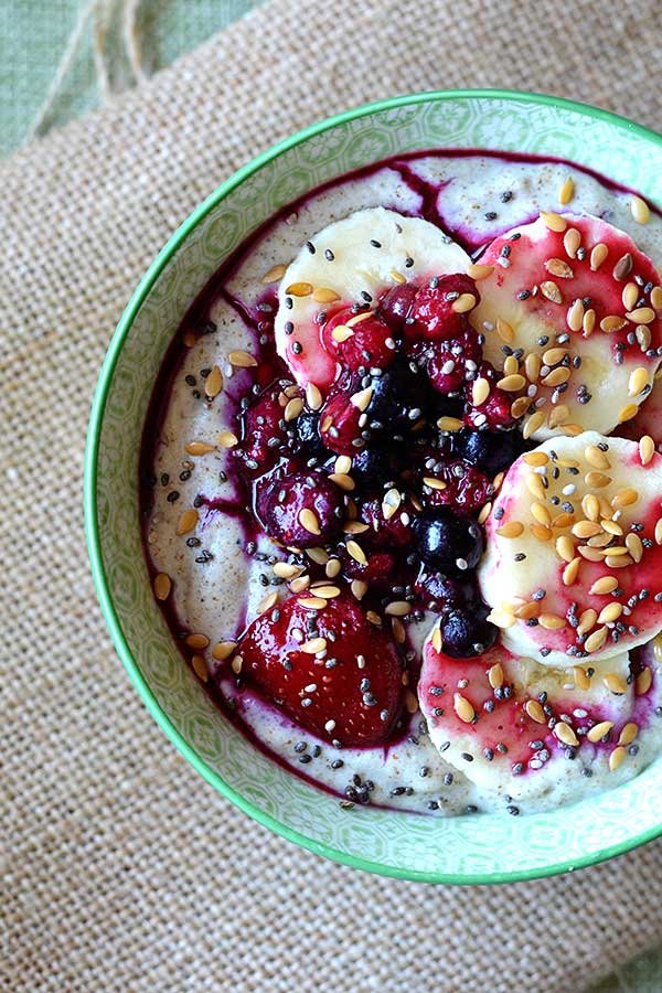 Grain Free Porridge Recipe - This is a completely grain free porridge! Made from only nuts and seeds this porridge is quick and easy. Whip it up in your blender in a jiffy!